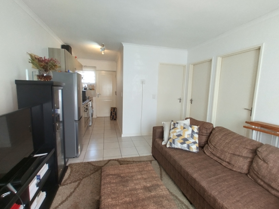 2 Bedroom Property for Sale in Muizenberg Western Cape